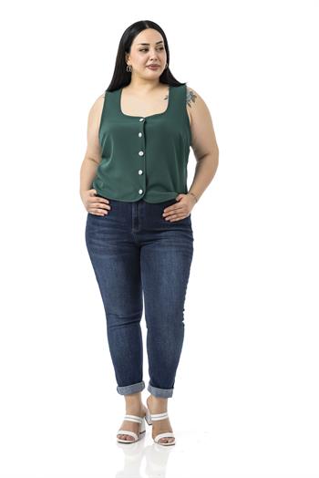 Büyük Beden Düğme Detaylı Zümrüt Yeşili Bluzan Yelek