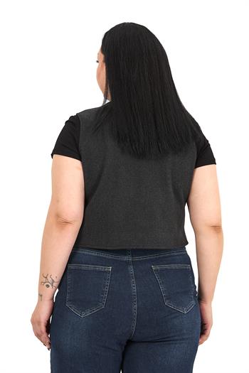 Büyük Beden Düğme Kapamalı Cep Kapaklı Astarlı Kısa Kaşe Koyu Gri Yelek