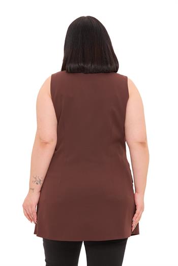 Büyük Beden Düğmeli Kapaklı Cepli Astarlı Uzun Kahverengi Yelek