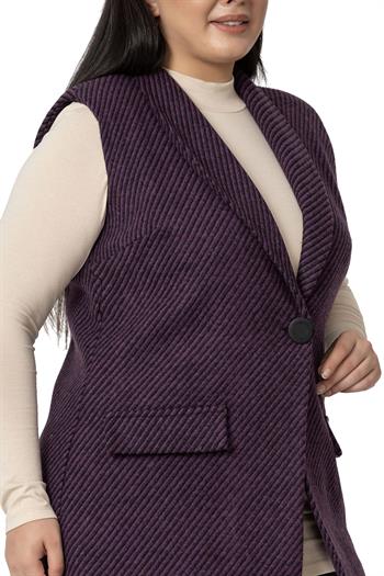 Plus Size Plum Vest with Padding and Fake Pockets