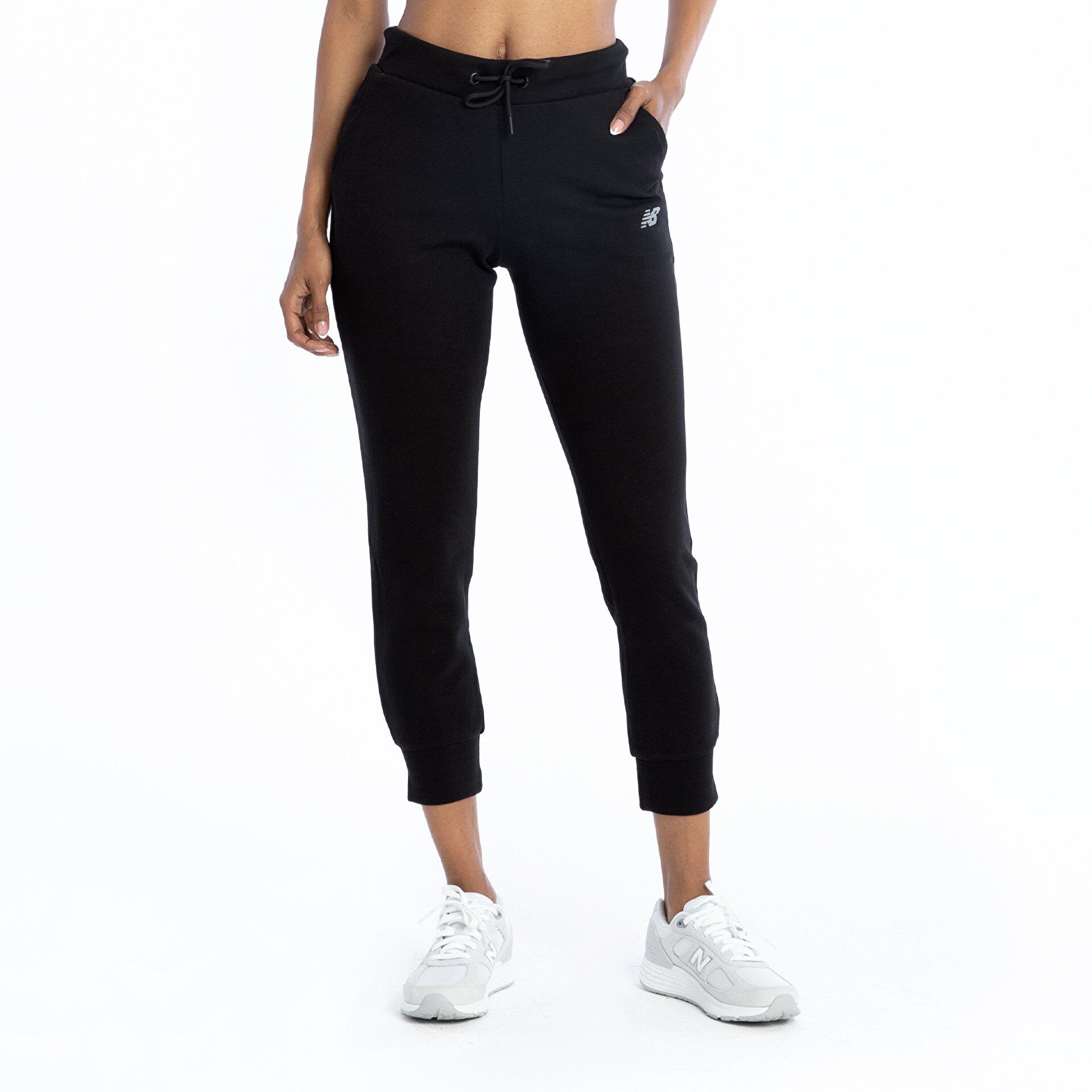 New Balance Siyah Kadın Eşofman Altı WNP1974