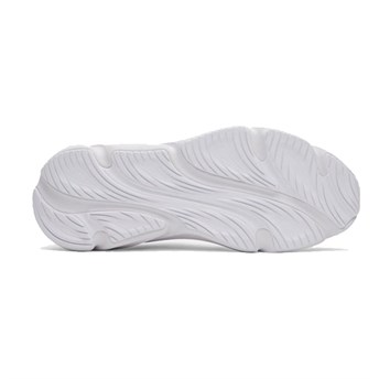 UNDER ARMOUR ROGUE 6 ERKEK KOŞU AYAKKABISI 6006719-100