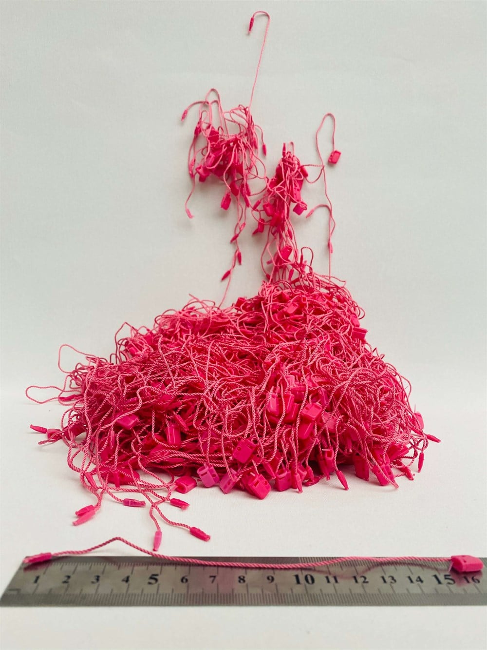 GÖĞÜS KARTI İPİ PEMBE RENK (1000 ADET)