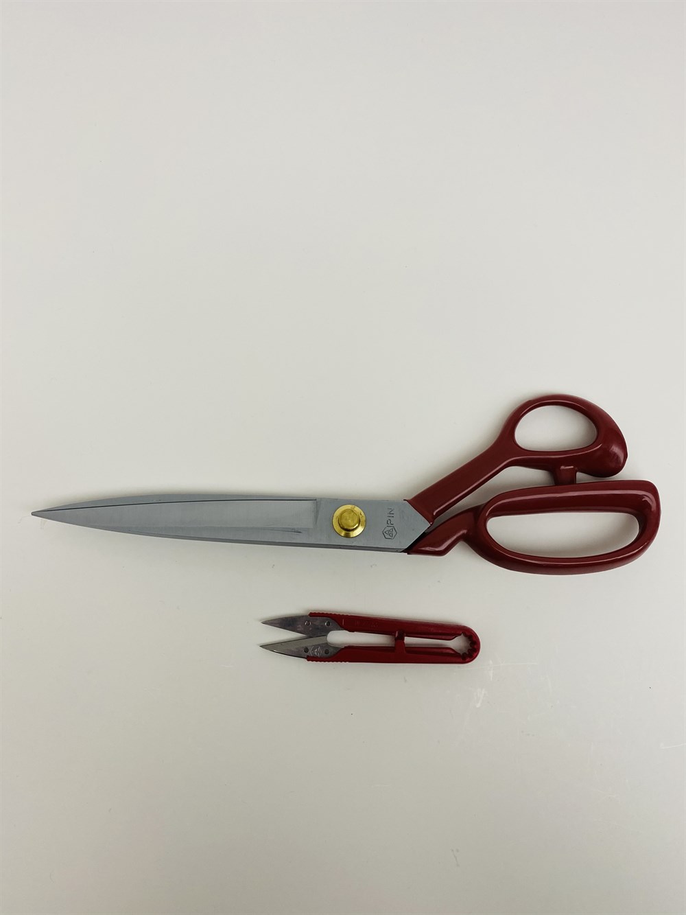 MAKAS PIN 12 İNÇ MİNİ MAKAS HEDİYELİ