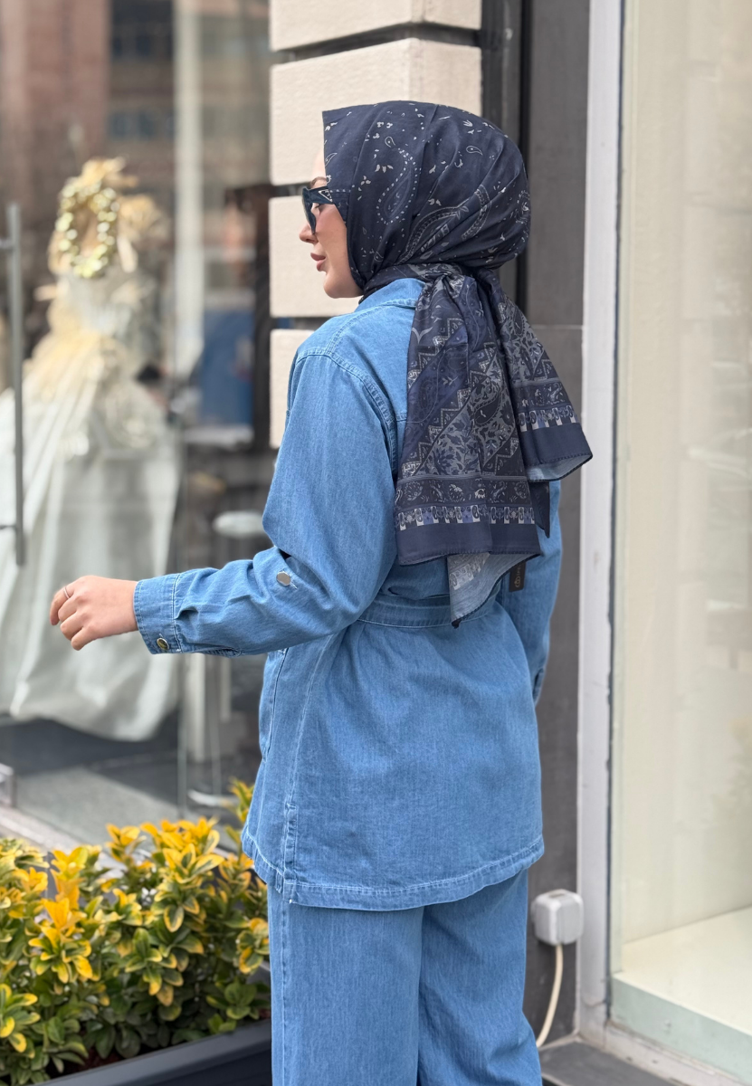 A. Mavi Kemerli Denim Takım