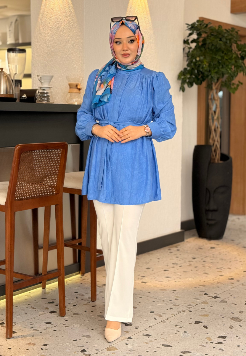 Defne Gök Mavi Gömlek