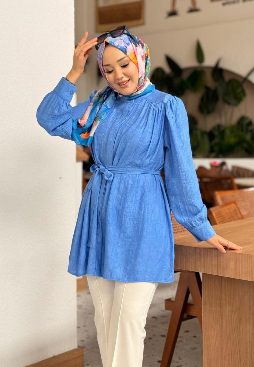 Defne Gök Mavi Gömlek