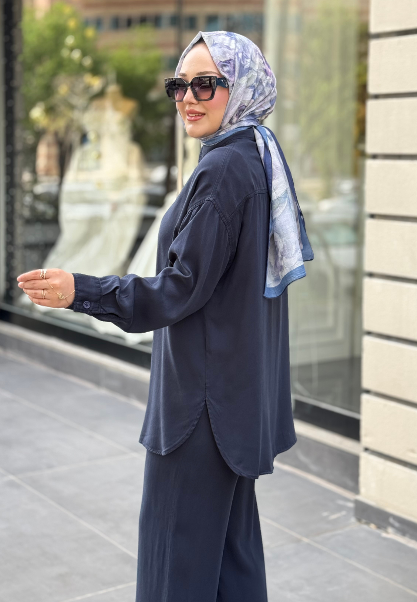 Lacivert Afra Takım