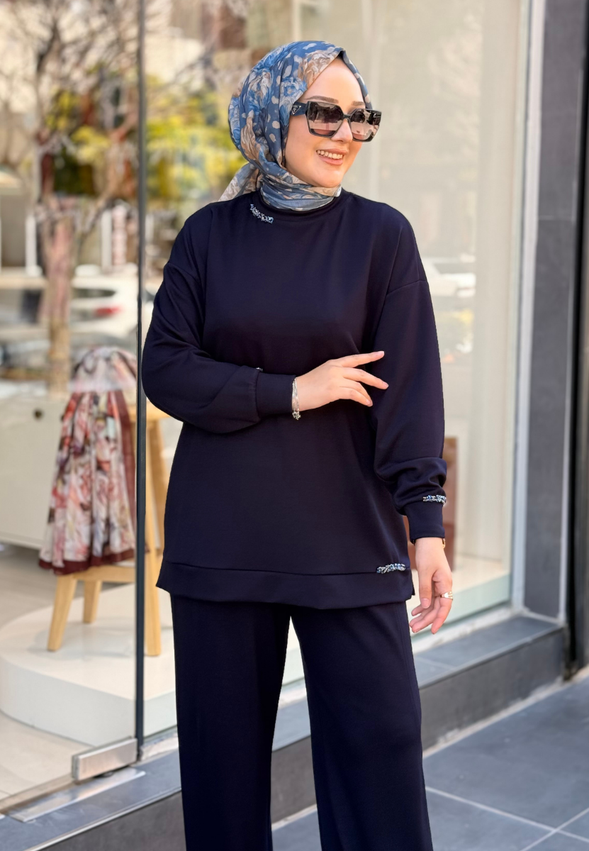 Lacivert Vian Takım