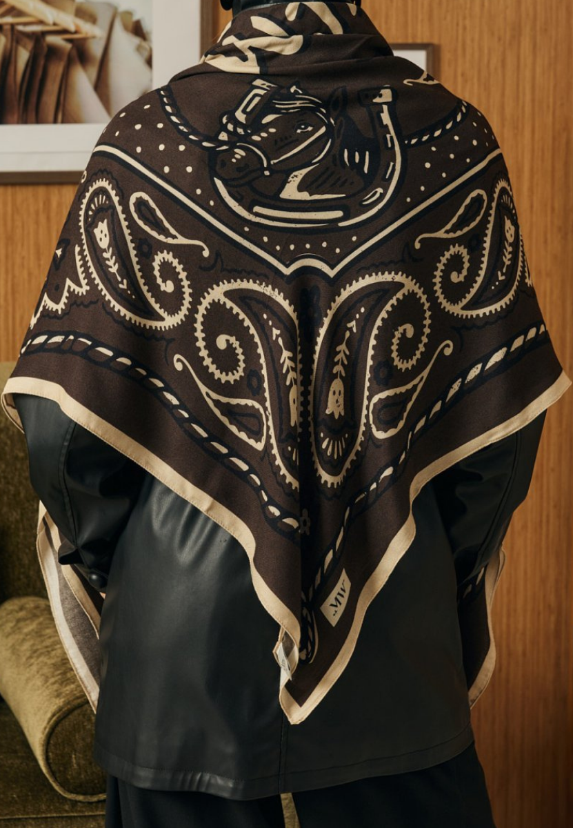 Maison Kahverengi Omuz Şal