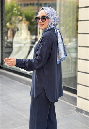 Lacivert Afra Takım