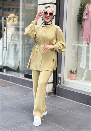 Olive Yırtmaç Detaylı Takım
