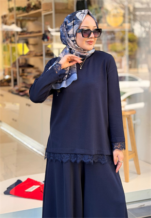 Pelin Lacivert Sweat