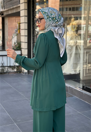 Zümrüt Berrak Takım