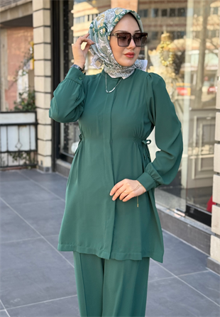 Zümrüt Berrak Takım
