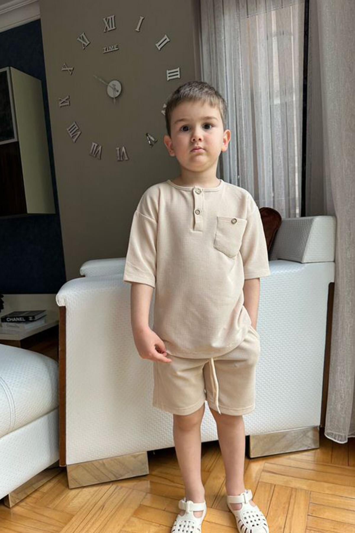 Düğmeli Şortlu Takım Krem