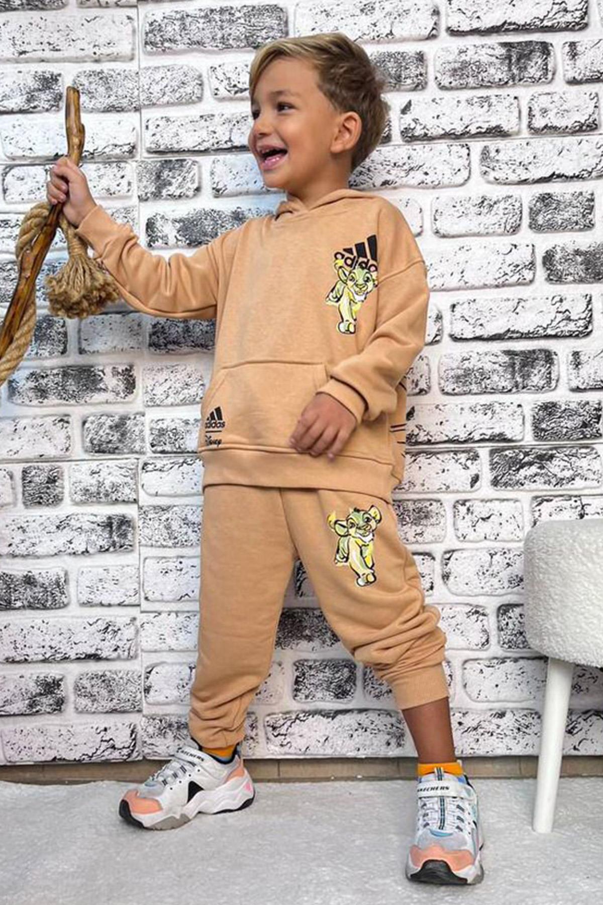 Aslan Kapüşonlu Eşofman Takım 