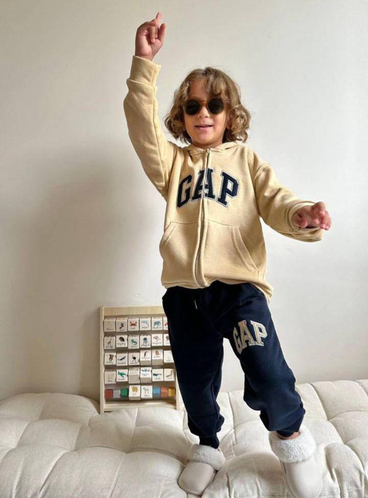 GAP FERMUARLI KAPÜŞONLU TAKIM 