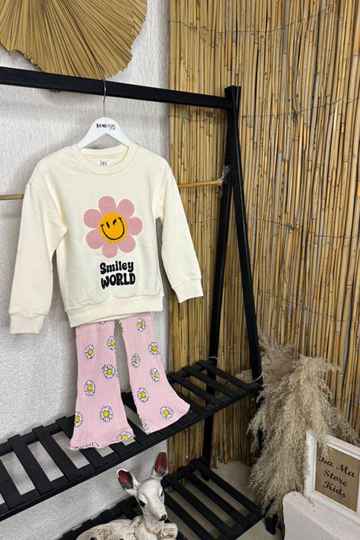 Smiley World Taytlı Takım
