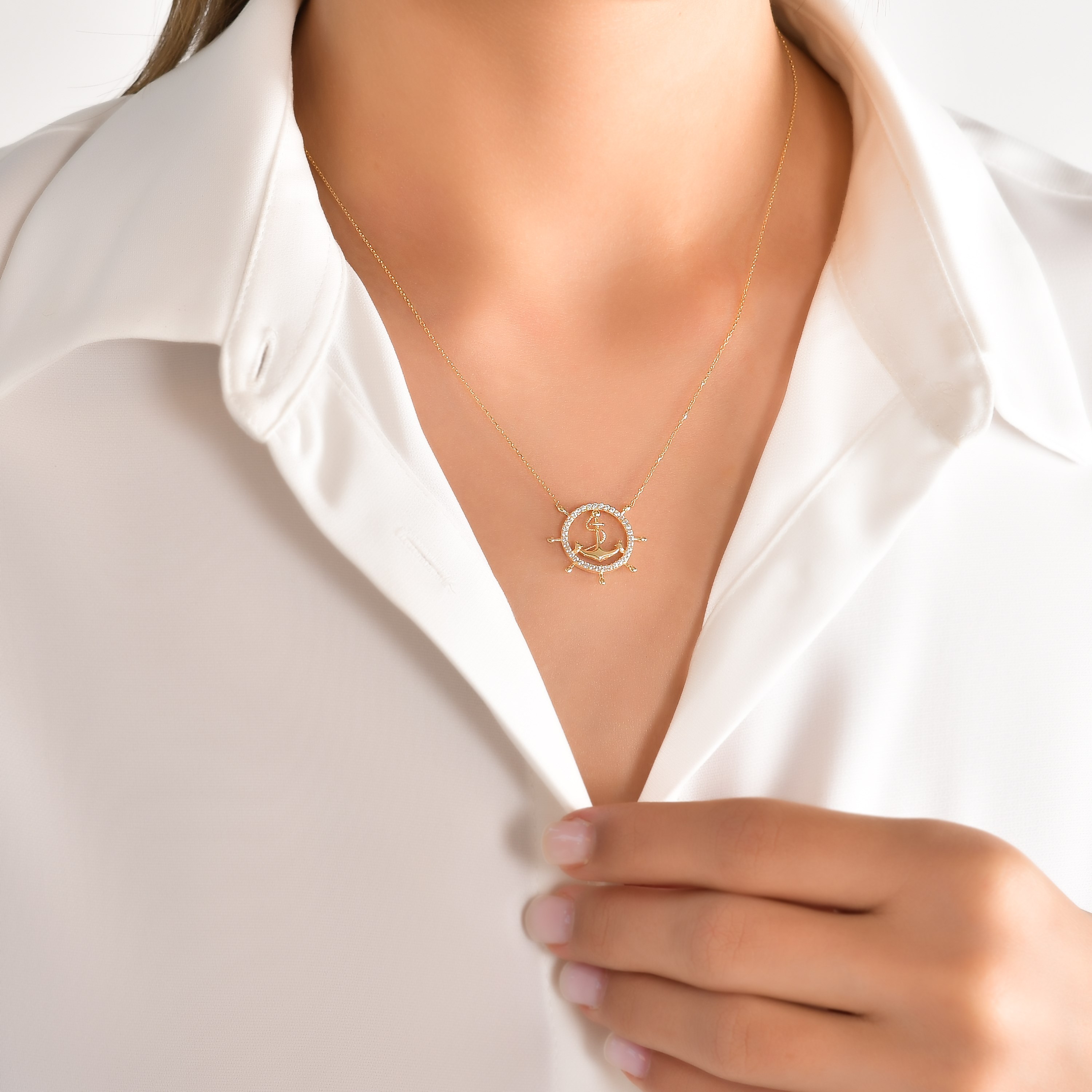 Çapa ve Dümen Figürlü Kolye