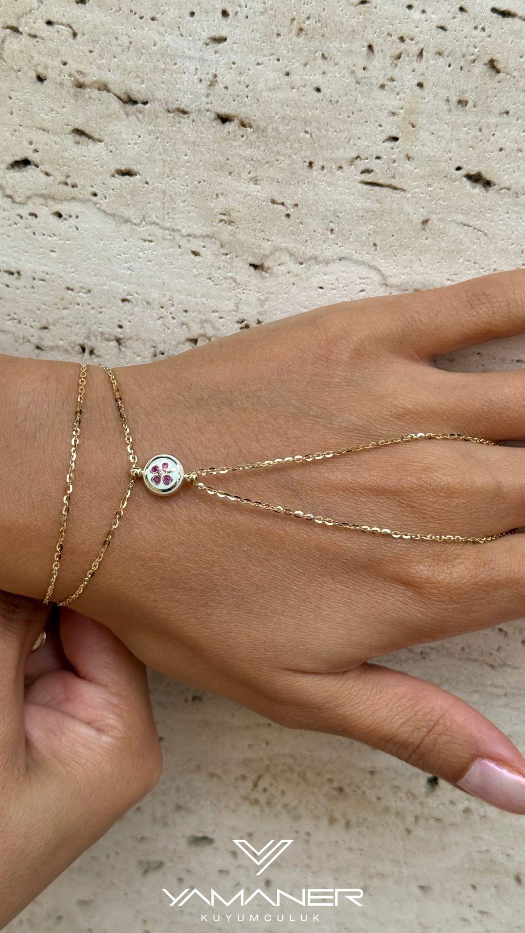 Cetaş Eterna Renkli Taşlı Yonca Figürlü Şahmeran