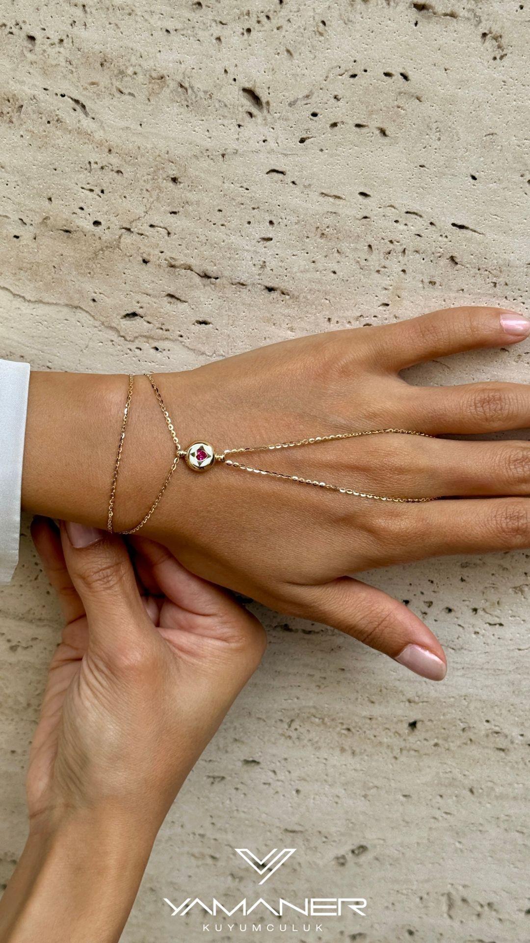 Cetaş Kozmos Şahmeran