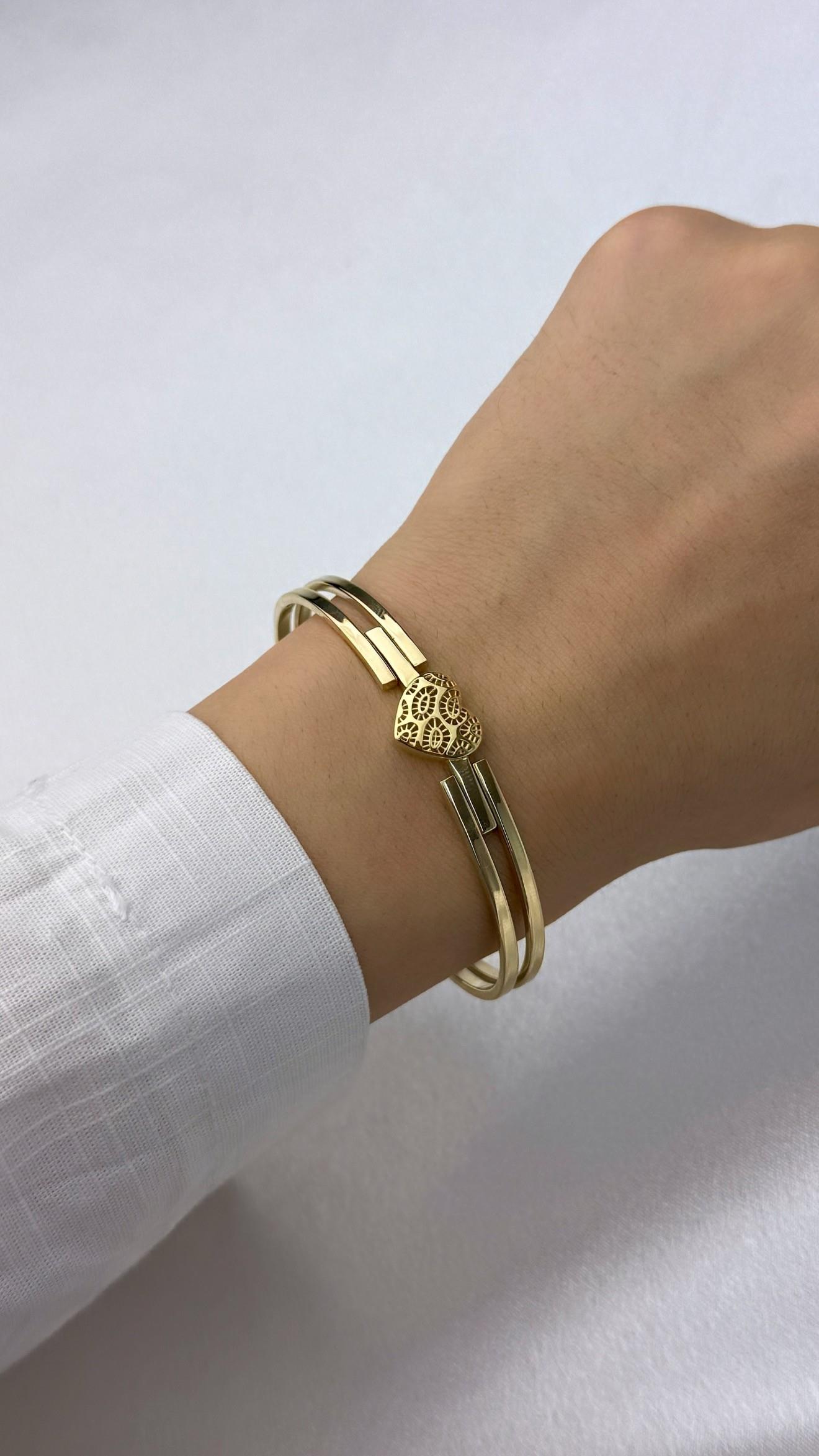 Çift Kollu Kalp Figürlü Altın Kelepçe Bilezik