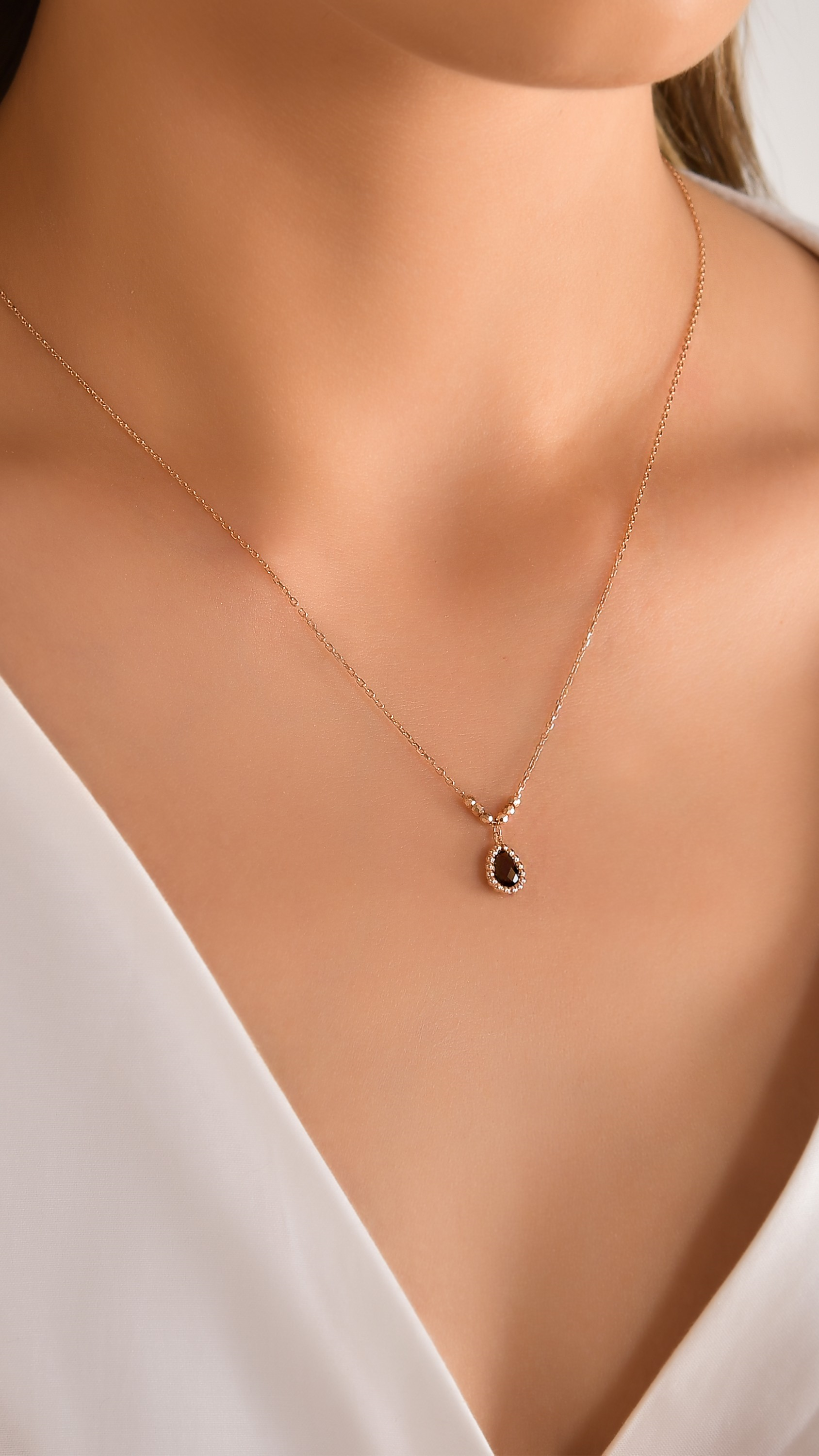 Damla Taşlı Dorika Toplu Kolye