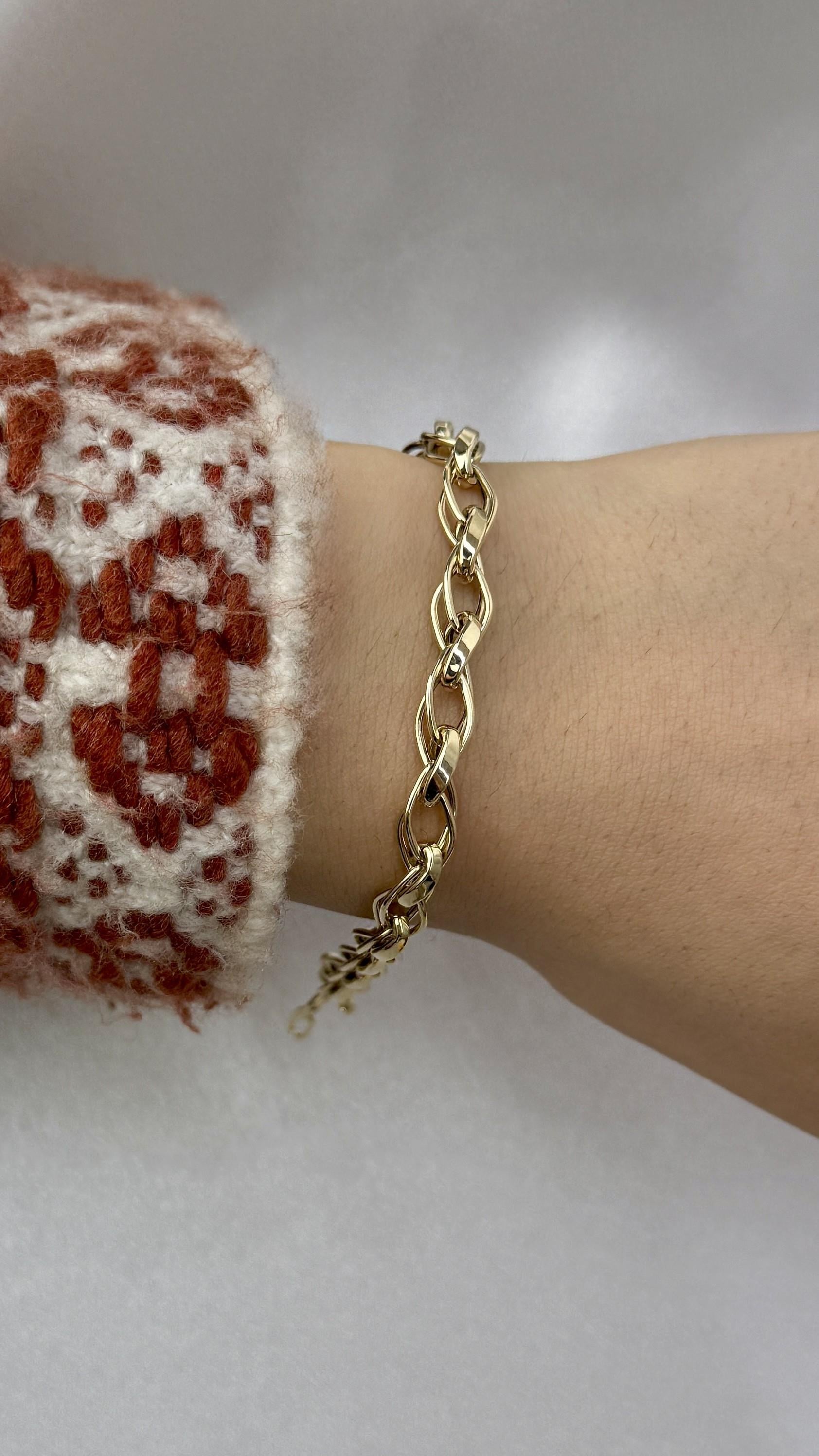 Gösterişli Altın Bileklik