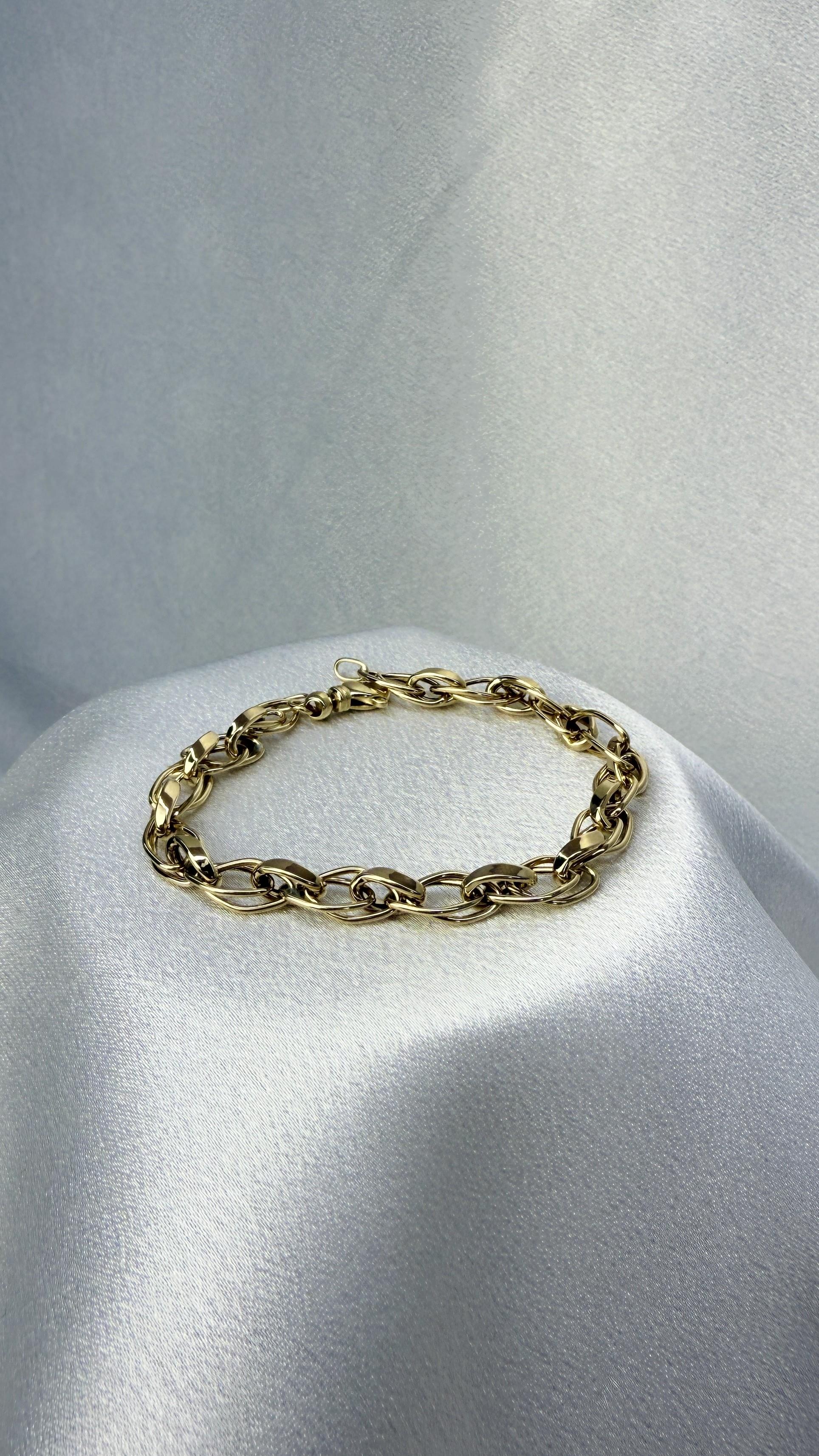 Gösterişli Altın Bileklik