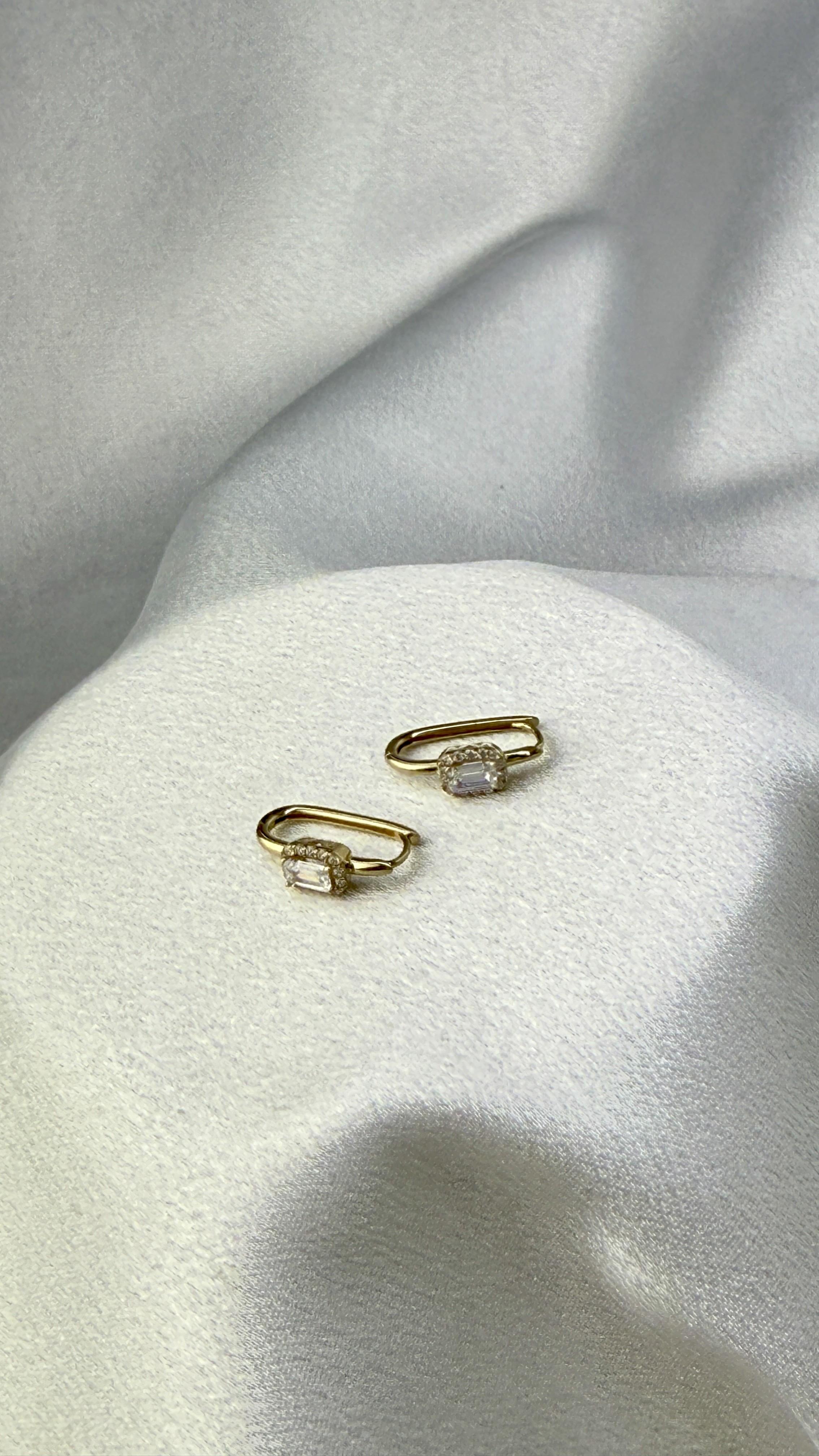 Tek Taş Altın Küpe