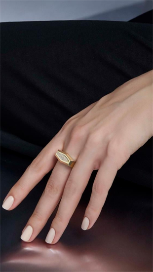 Altıgen Taşlı Yüzük