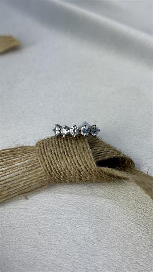 Beyaz Altın Beştaş Yüzük