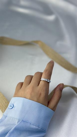 Beyaz Altın Beştaş Yüzük