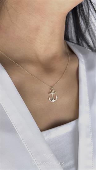 Çapa Figürlü Kolye