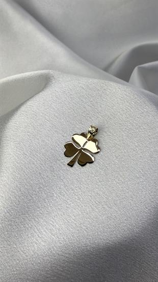 Çizgili Yonca Motifli Altın Kolye Ucu