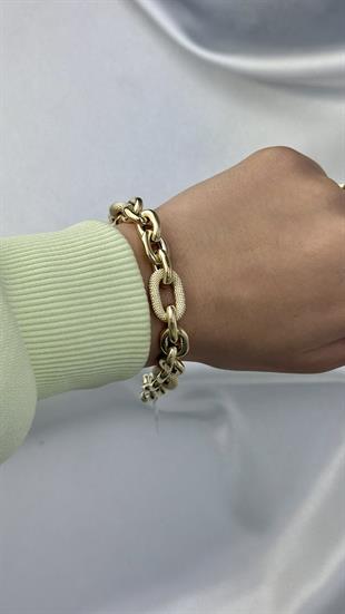 Gösterişli Altın Bileklik