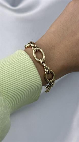 Gösterişli Kalın Elips Halka Detaylı Altın Bileklik