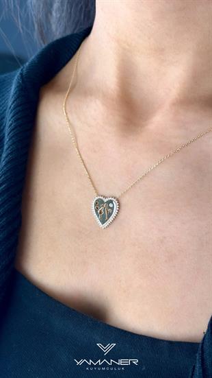 Kalpli Karikatür Kolye