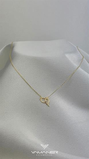 Minik Taşlı Ayak İzi Kolye