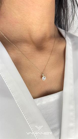 Tektaş Figürlü Kolye