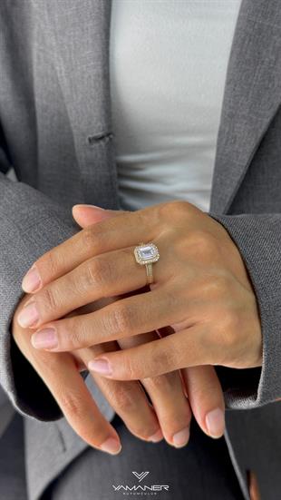 Yan Taşlı Baget Yüzük