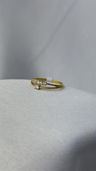 Zirkon Taşlı Çıtır Altın Yüzük