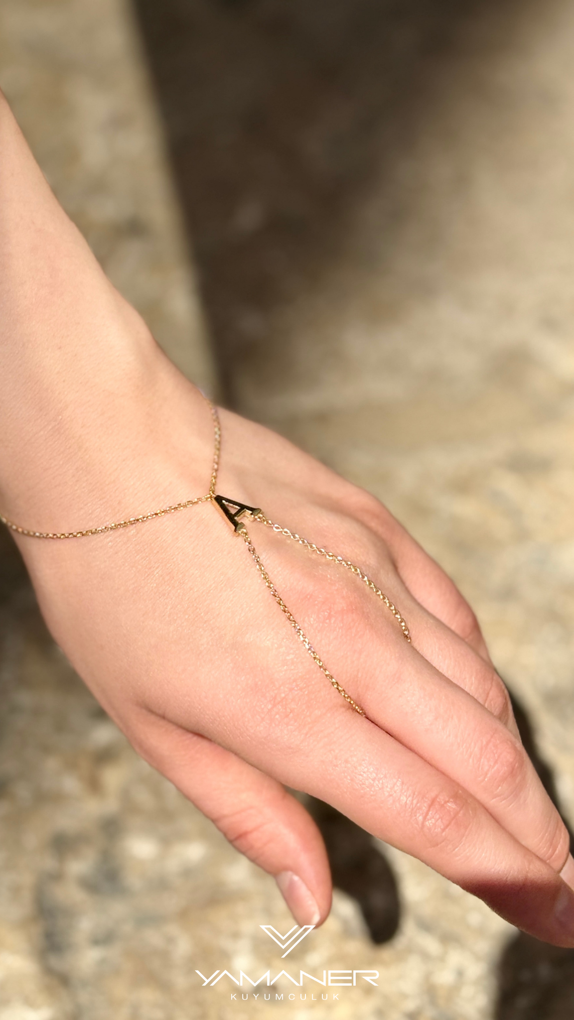 Altın A Harf Şahmeran