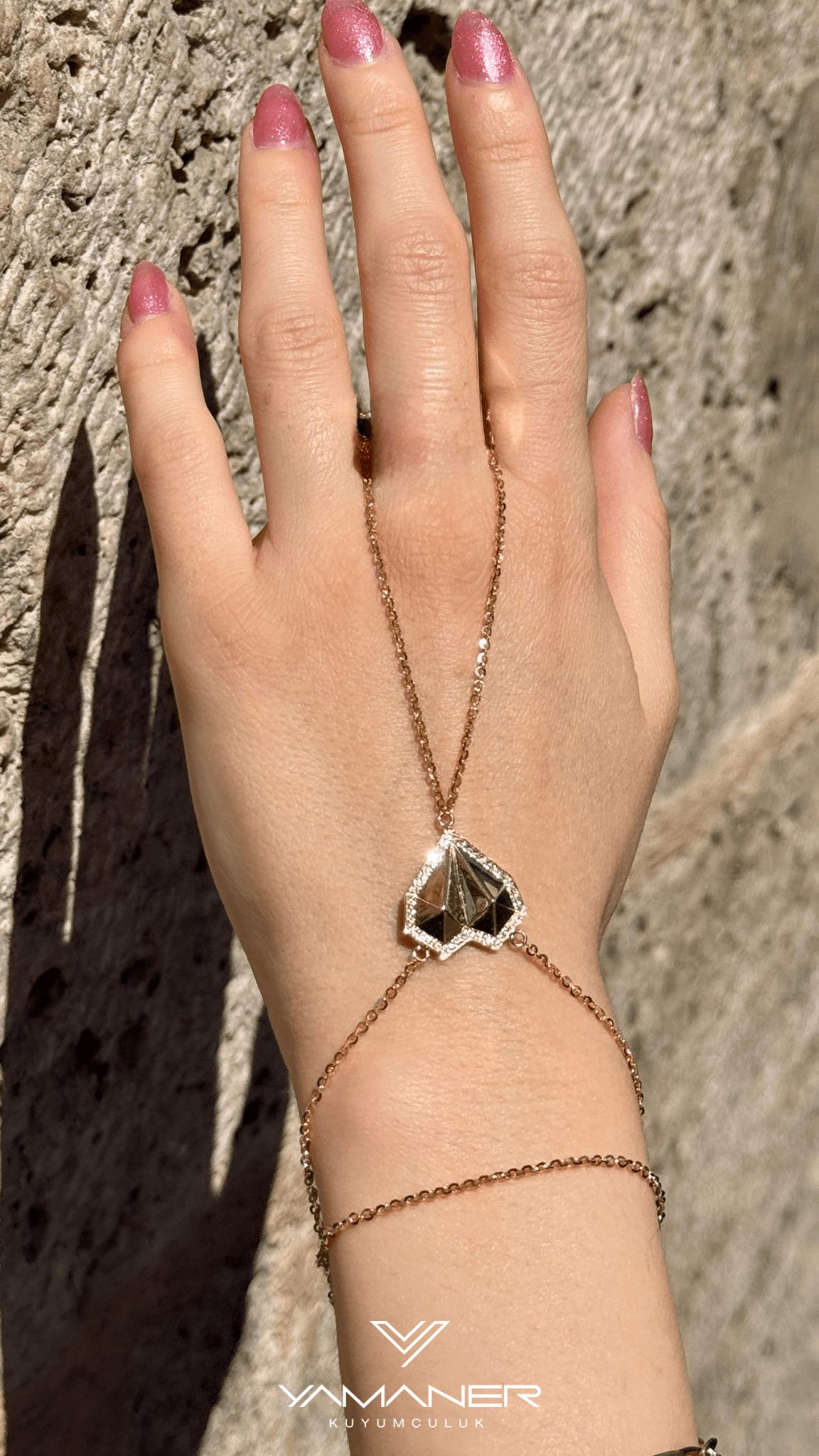 Altın Taşlı Kalp Şahmeran 