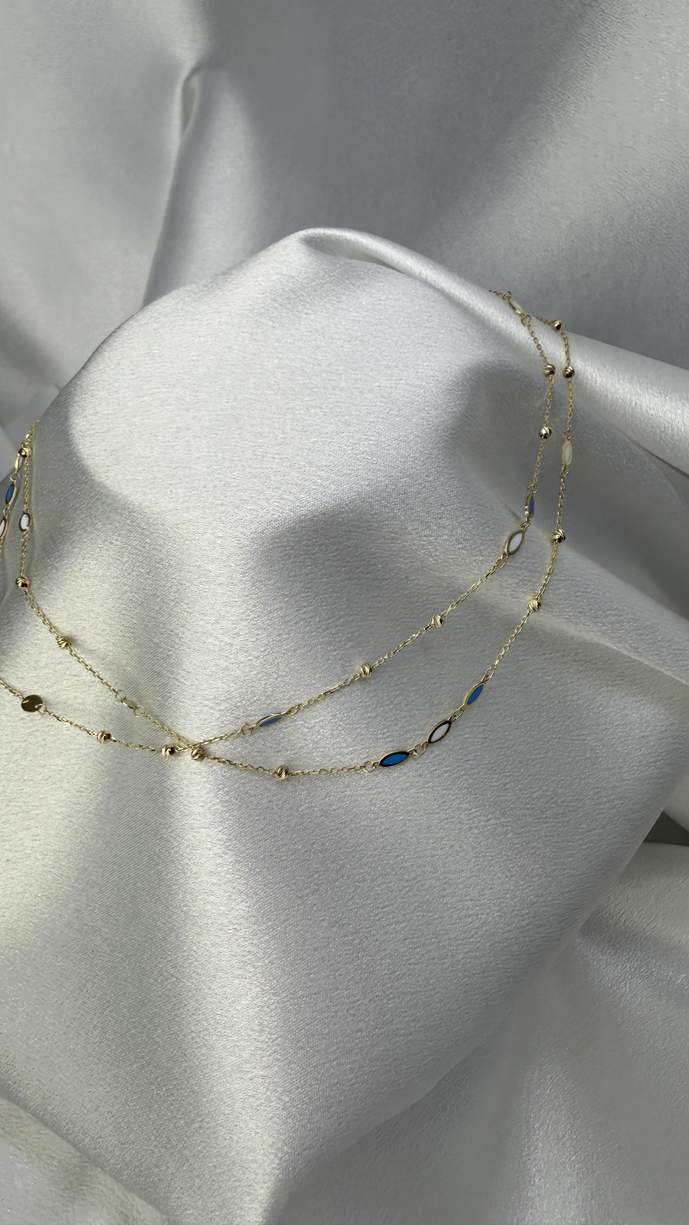 Dorika Toplu Beyaz Ve Mavi Renk Mineli Altın Kolye