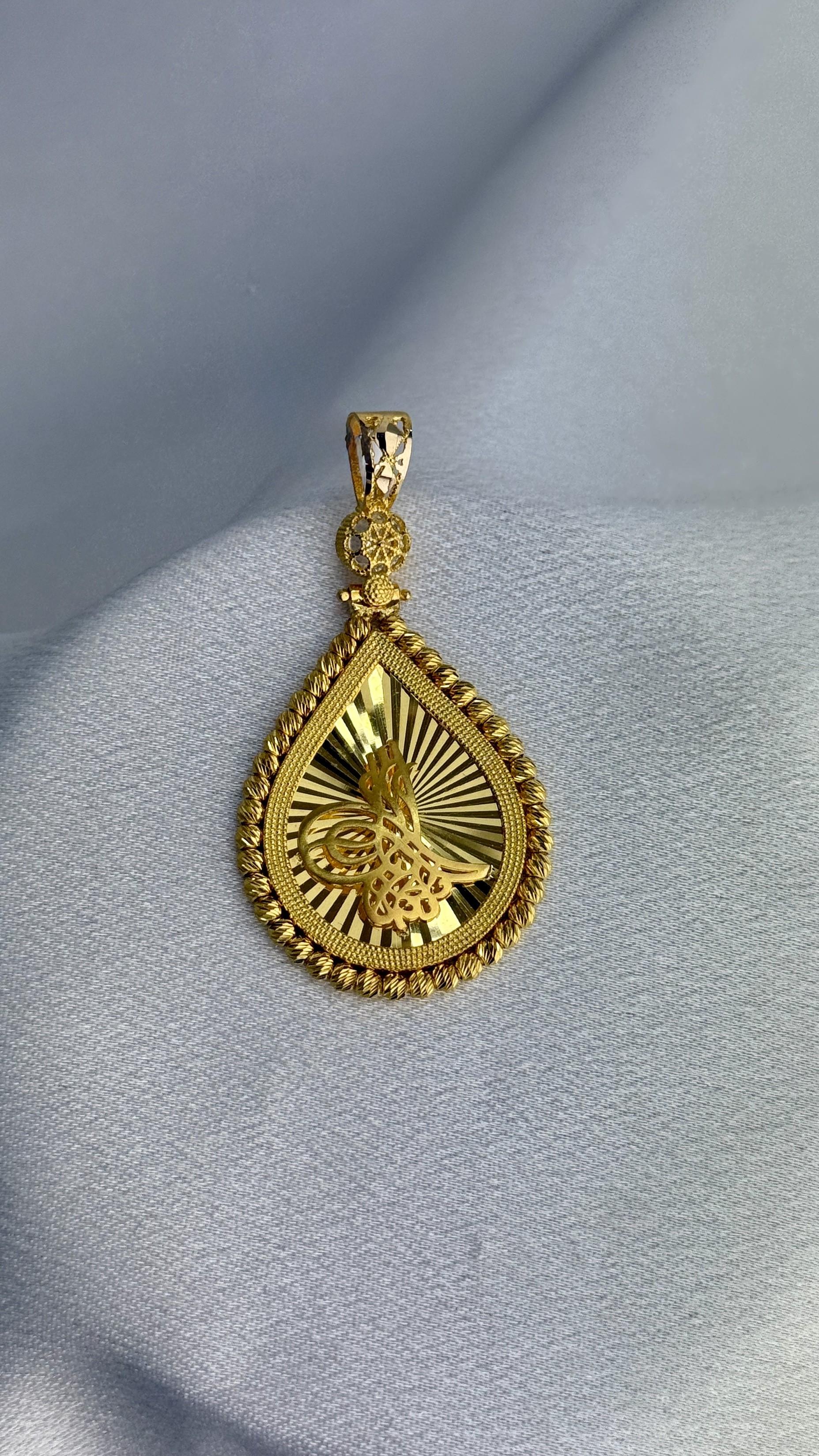 Dorika Toplu Damla Tuğralı Altın Kolye Ucu