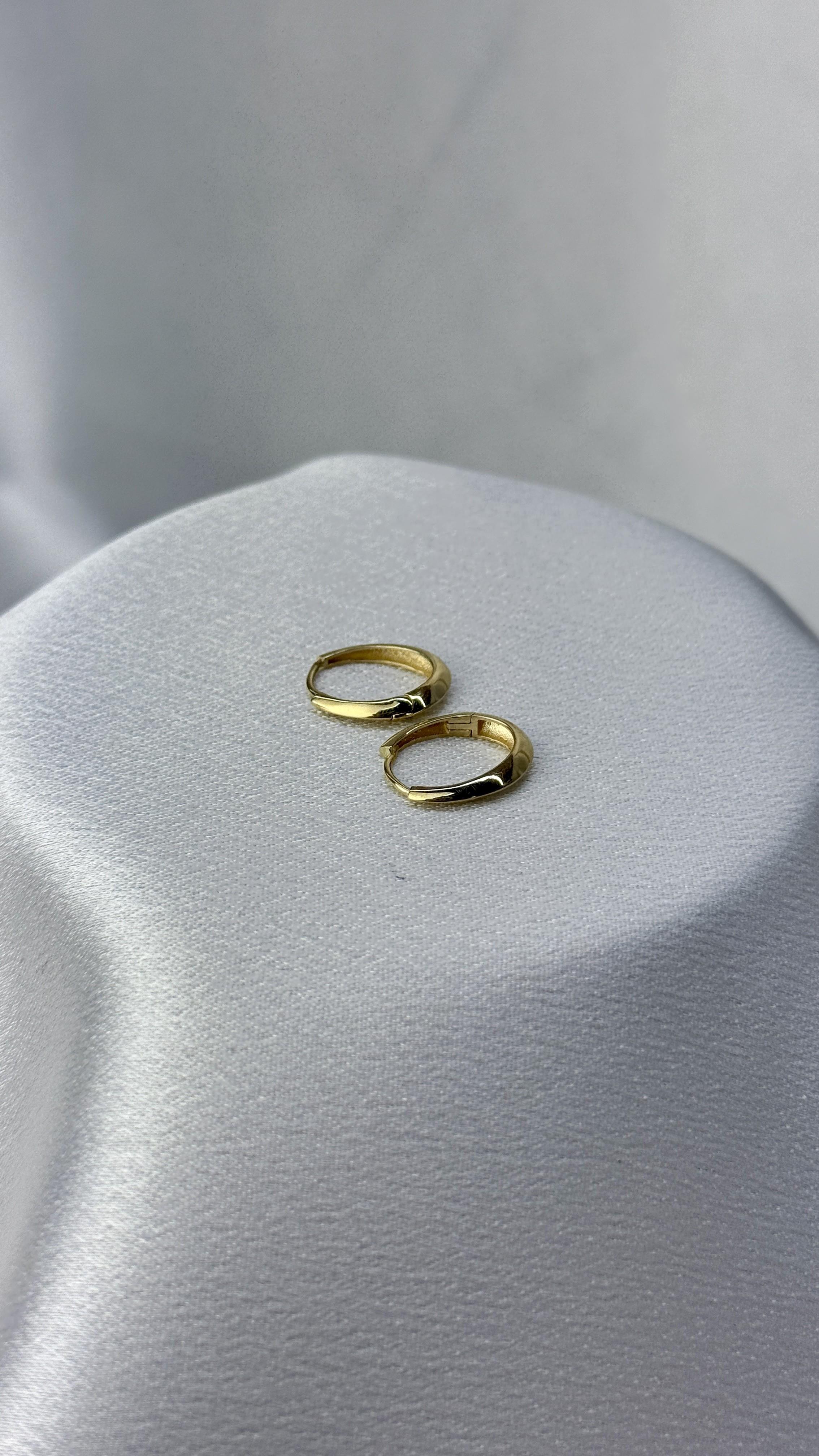 Kalın Elips Model Altın Küpe