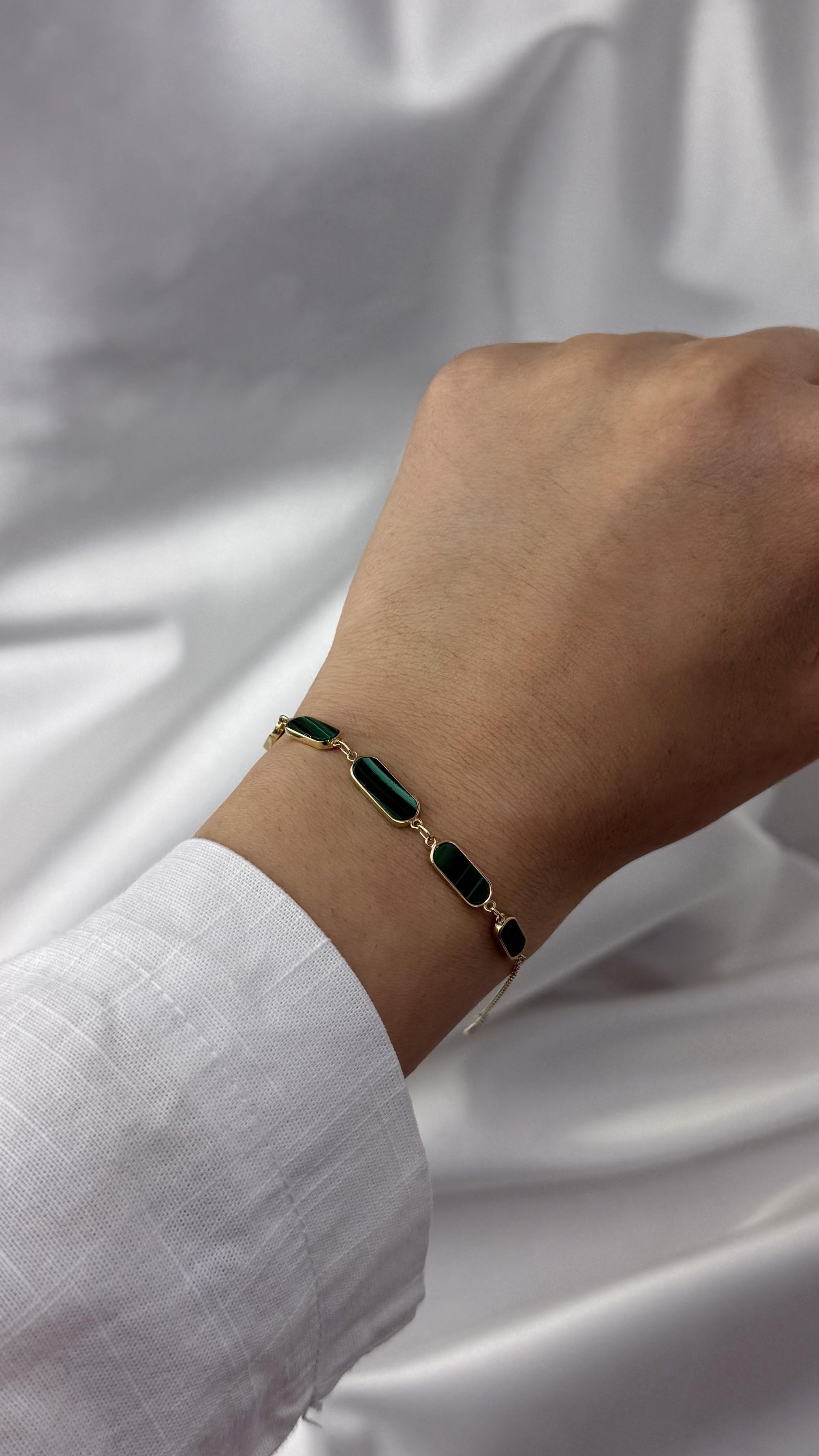 Okyanus Figürlü Altın Bileklik