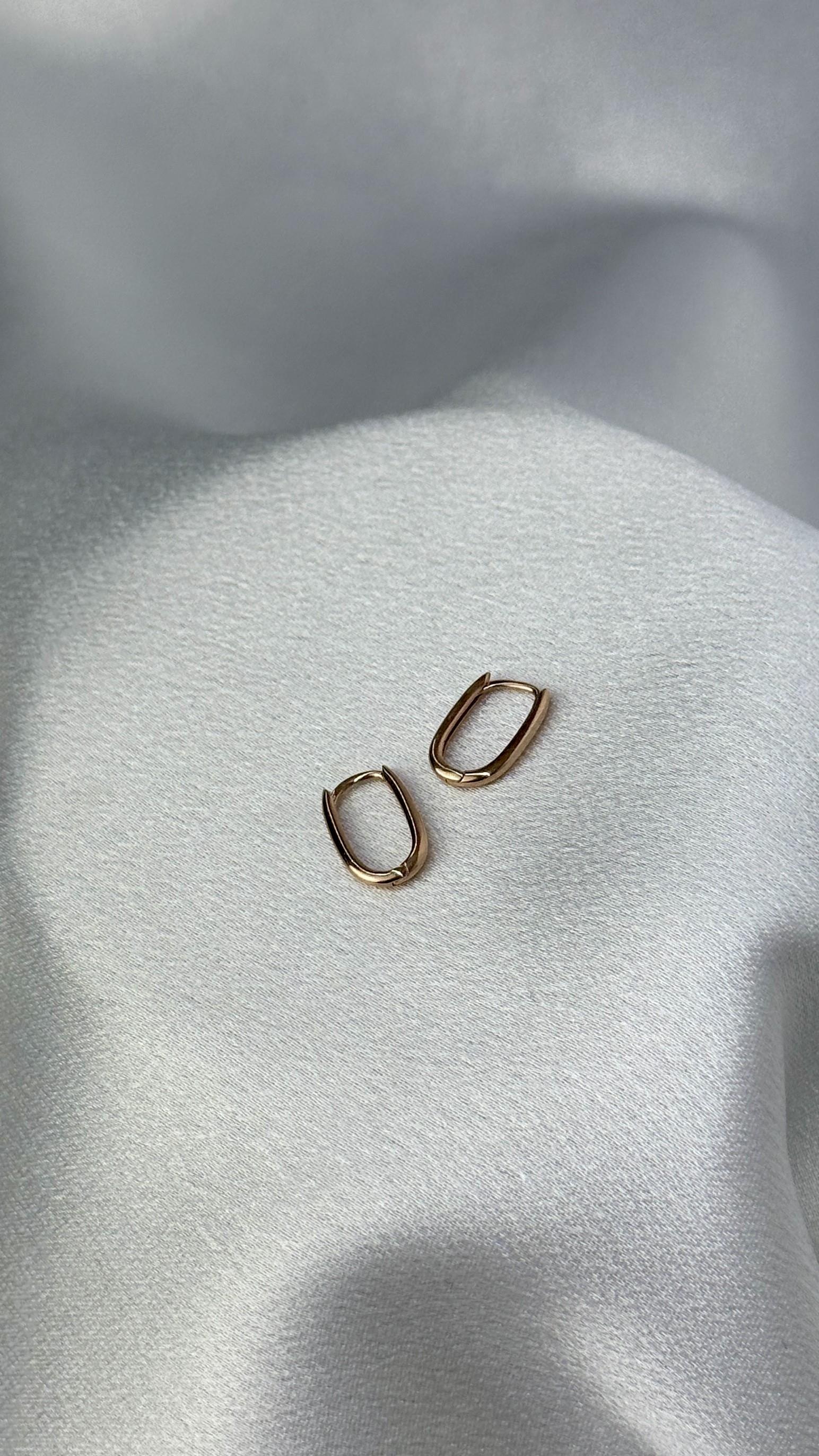 Rose Renk Altın Küpe